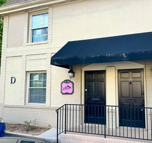 Primary Photo Of 4651 Roswell Rd NE, Atlanta Office Residential For Lease