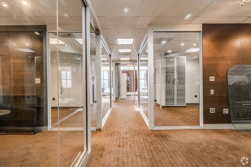More Photos Of 201 Steele St, Denver Office For Lease