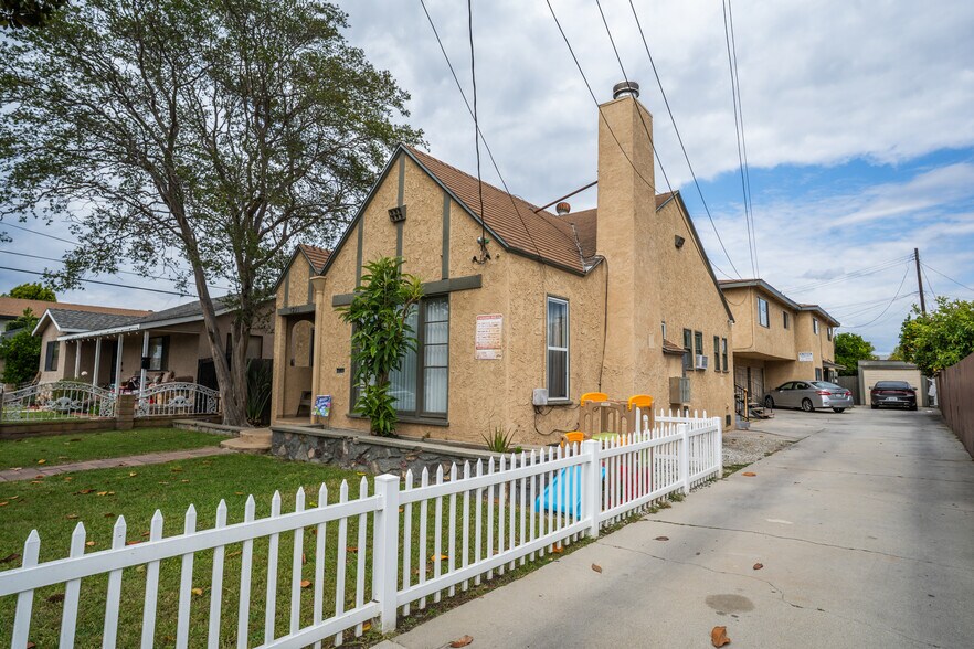 More Photos Of 5220 Pacific Ave, Long Beach Multifamily For Sale