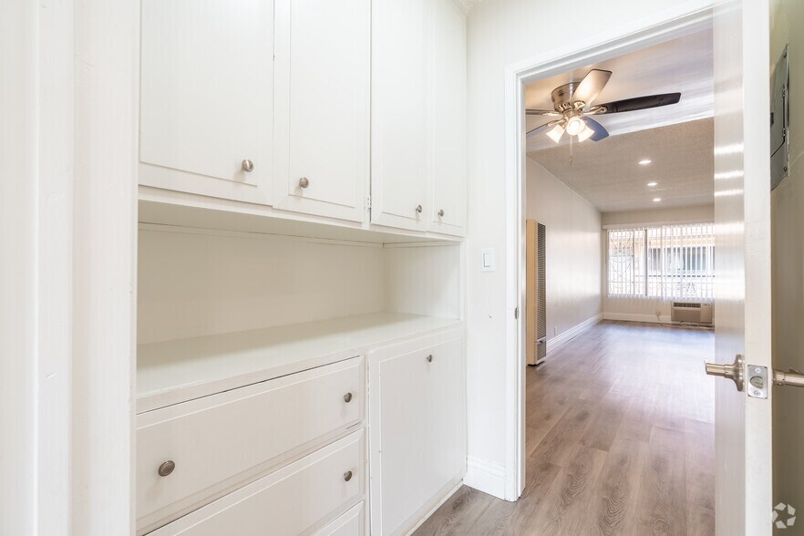 More Photos Of 618-620 W Route 66, Glendora Apartments For Sale