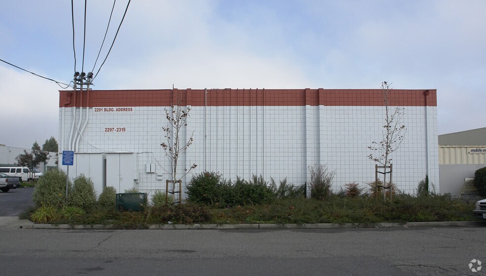 More Photos Of 2297-2317 American Ave, Hayward Warehouse For Sale