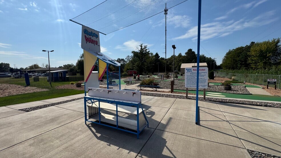 More Photos Of 215 Opportunity Blvd N, Cambridge Service For Sale