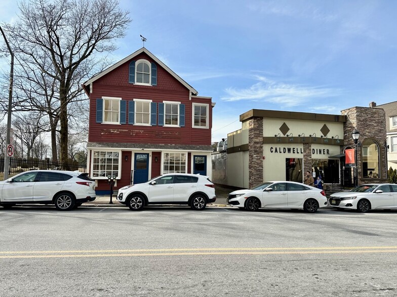 Primary Photo Of 328 Bloomfield Ave, Caldwell Storefront Retail Office For Lease