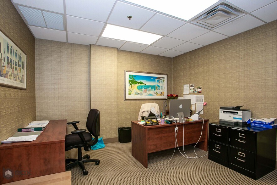 More Photos Of 7171 N University Dr, Tamarac Medical For Sale