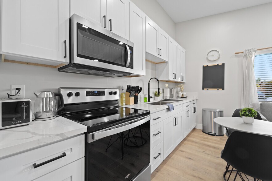 More Photos Of 3019-23 E 10th Street, National City Apartments For Sale