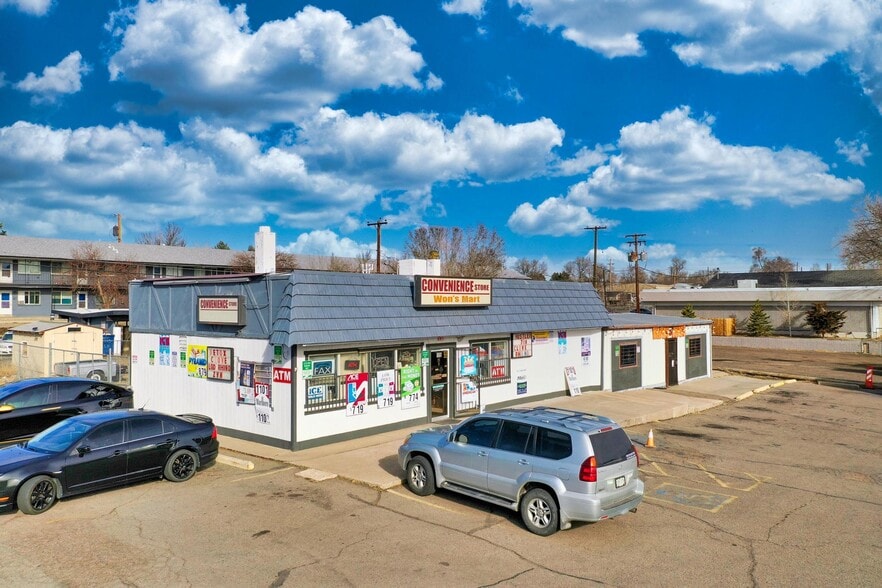 More Photos Of 105 Sheridan Blvd, Lakewood Convenience Store For Sale