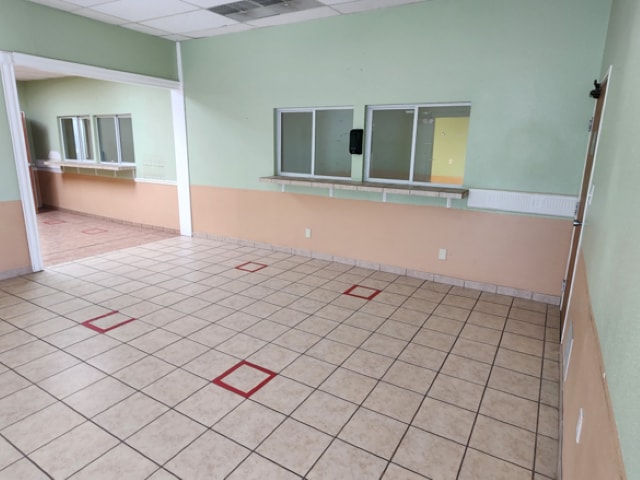 More Photos Of 109 W Bland St, Roswell Medical For Sale