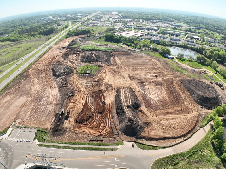 More Photos Of 5651 Manning Ave N, Lake Elmo Land For Lease