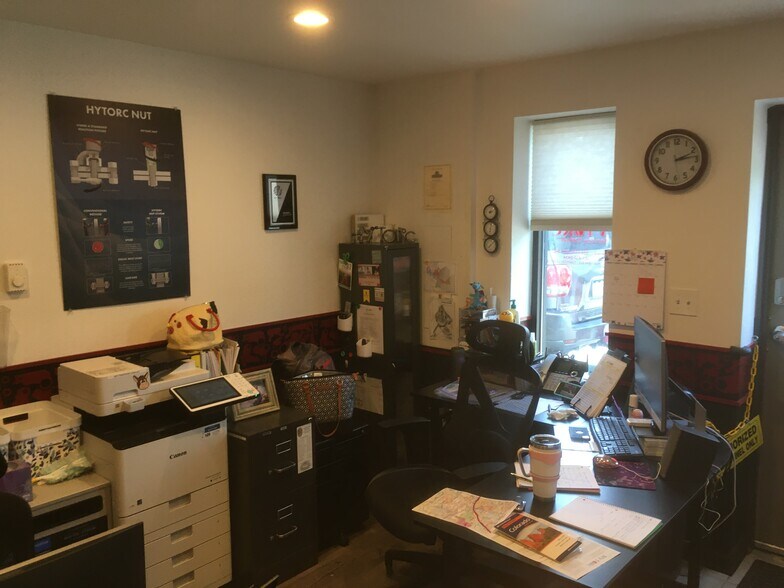 More Photos Of 3772 Puritan Way, Erie Flex For Sale