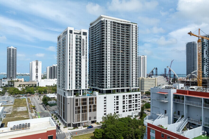 More Photos Of 1642 NE 1st Ave, Miami Apartments For Lease
