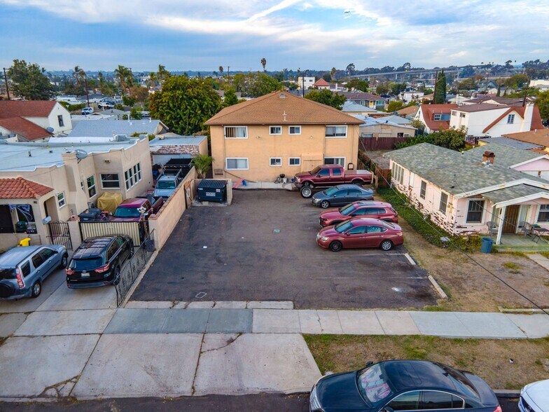 More Photos Of 1121 E 6th St, National City Apartments For Sale