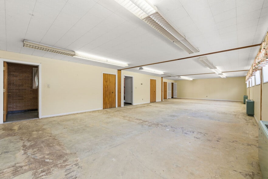 More Photos Of 366 E Tulane Rd, Columbus Religious Facility For Sale