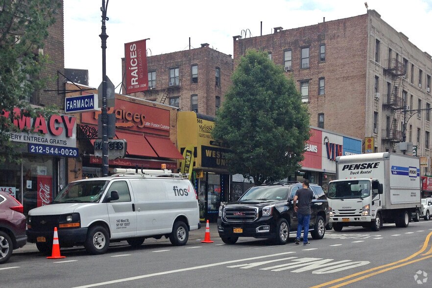 More Photos Of 563-565 W 207th St, New York Restaurant For Lease