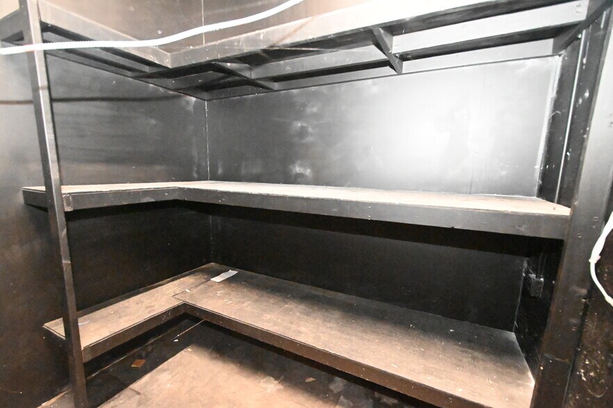 More Photos Of 47 W Amelia St, Orlando Bar For Sale