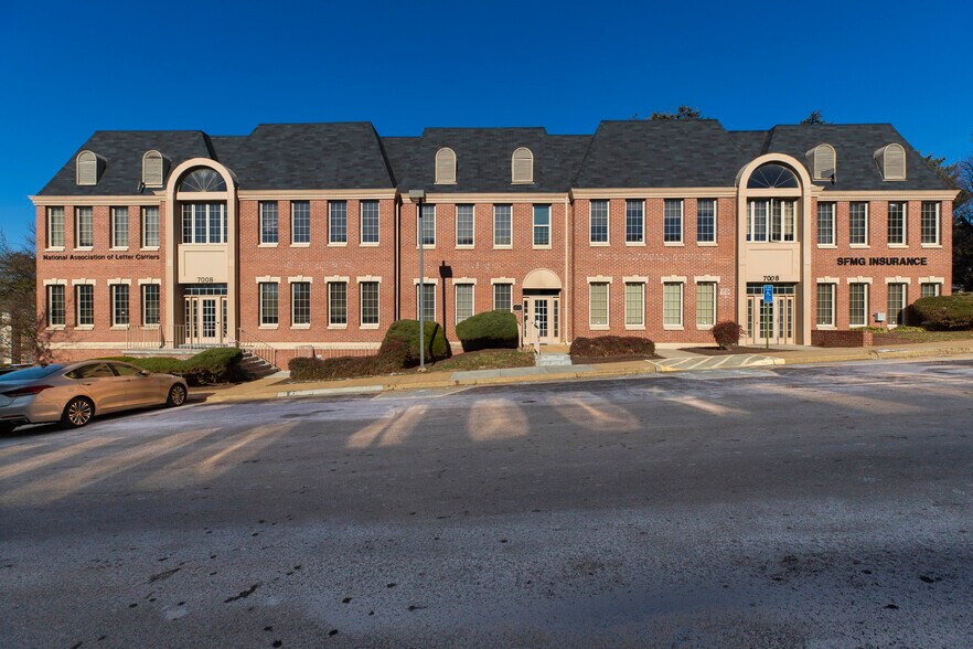 Primary Photo Of 7008 Little River Tpke, Annandale Medical For Sale