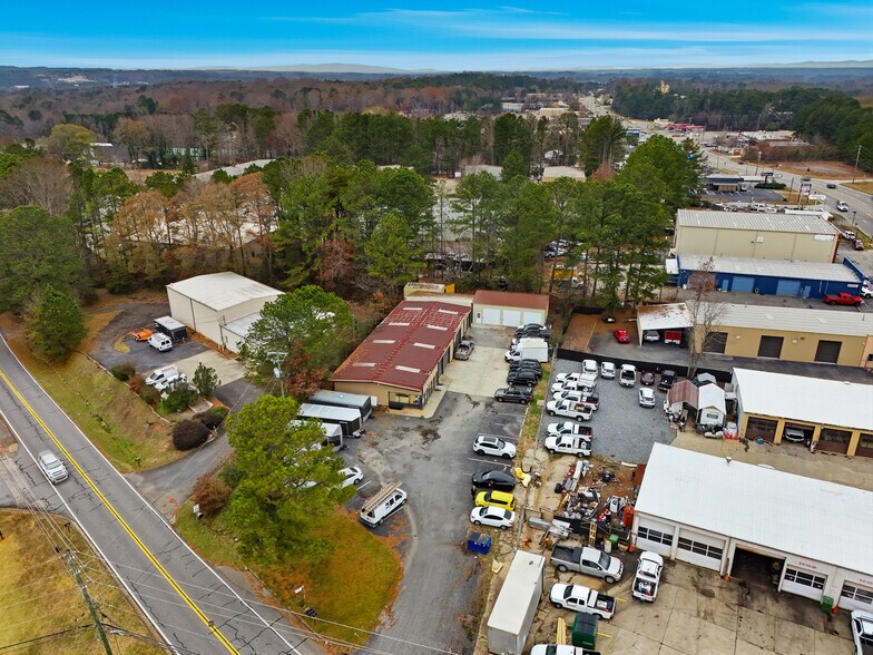 More Photos Of 961 Shallowford Rd NE, Kennesaw Warehouse For Sale
