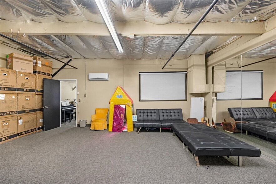 More Photos Of 5750 E Shields #102 ave, Fresno Industrial For Sale