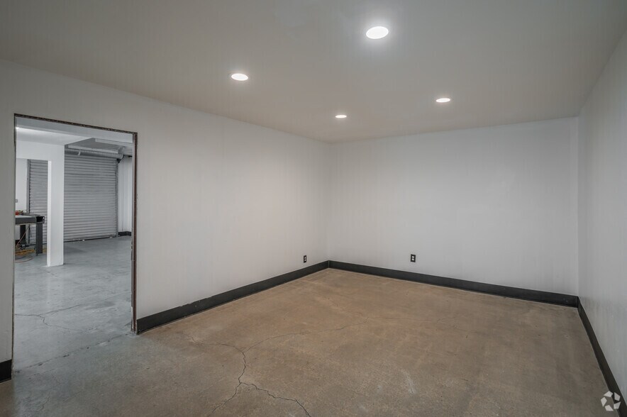 More Photos Of 8431 Monroe Ave, Stanton Industrial For Sale