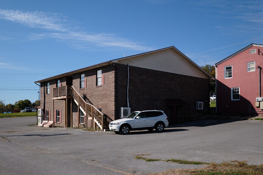 More Photos Of , Tazewell Multifamily For Sale