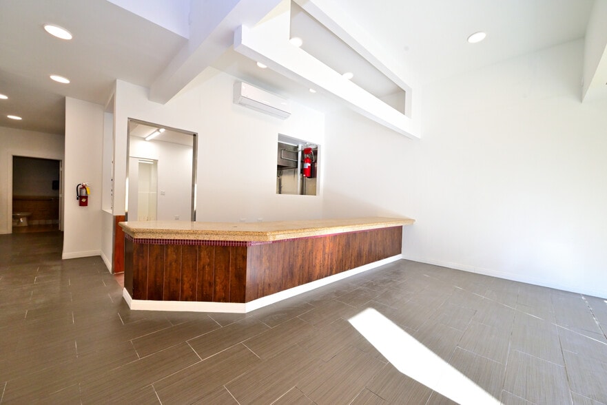 More Photos Of 1487-1491 E Colorado Blvd, Pasadena Storefront Retail Office For Lease