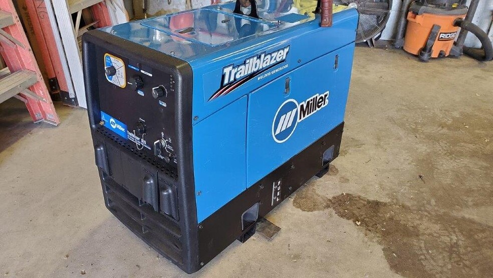 More Photos Of 41614 102nd St E, Palmdale Industrial For Lease