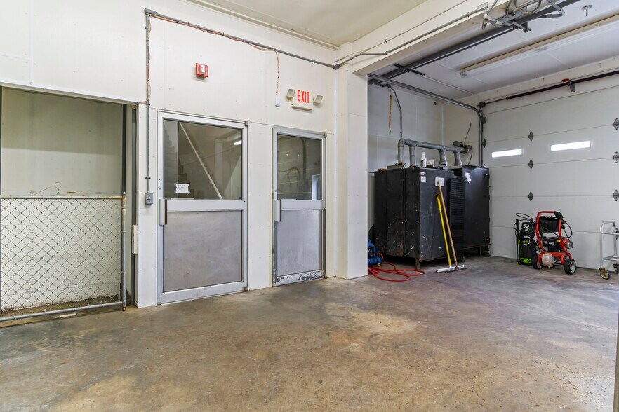 More Photos Of 2983 Cove Mountain Rd, Martinsburg Convenience Store For Sale