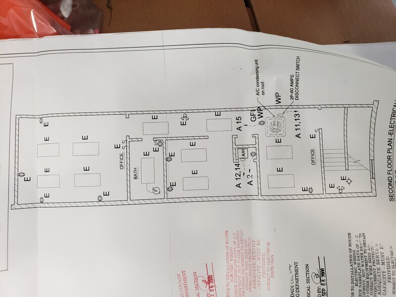 More Photos Of 7963 NW 33rd St, Doral Warehouse For Lease