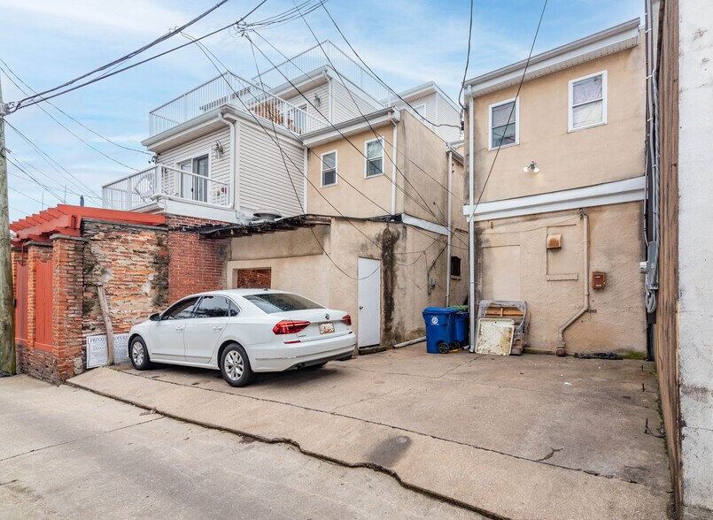 More Photos Of 1538 Light St, Baltimore Storefront Retail Residential For Sale