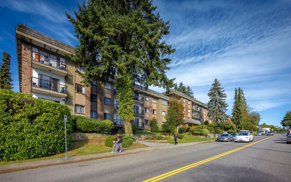 Primary Photo Of 281 Holdom Ave, Burnaby Apartments For Sale