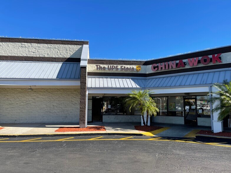 More Photos Of 3040-3102 College Ave, Ruskin Unknown For Lease