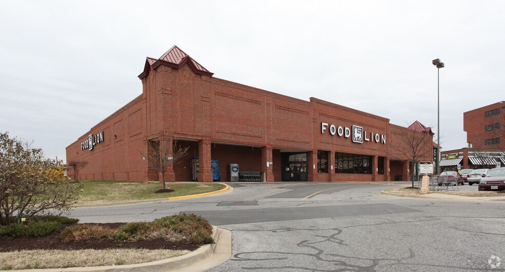 More Photos Of 121 N Crain Hwy, Glen Burnie Supermarket For Lease