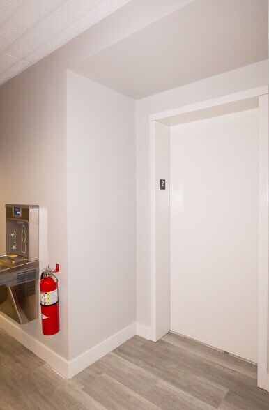 More Photos Of 8 Norwich St, Worcester Office For Lease