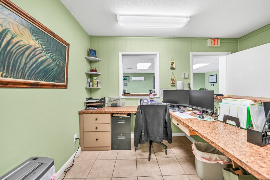 More Photos Of 303 E Gibson St, Arcadia Medical For Sale