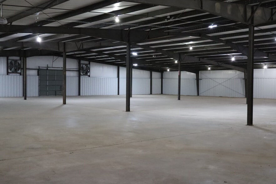 More Photos Of 5693 Old Salisbury Rd, Lexington Warehouse For Sale