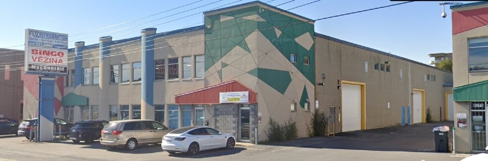 More Photos Of 6125-6185 Boul Métropolitain E, Montréal Warehouse For Sale