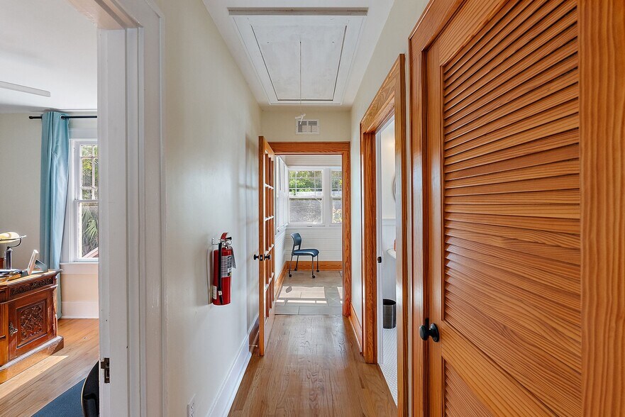 More Photos Of 2632 Central Ave, Saint Petersburg Office Residential For Sale