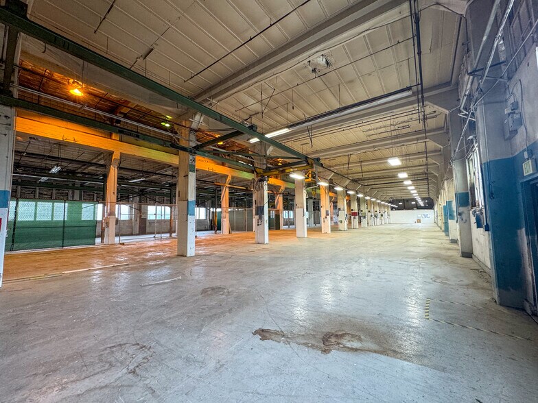 More Photos Of 520 Garnet St, Tooele Warehouse For Lease