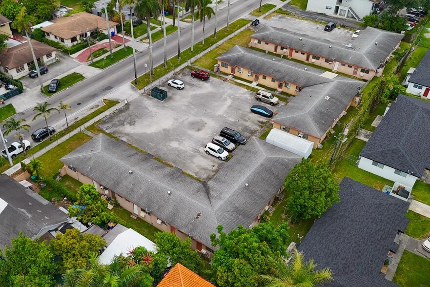More Photos Of 1915 NW 28th St, Miami Apartments For Sale