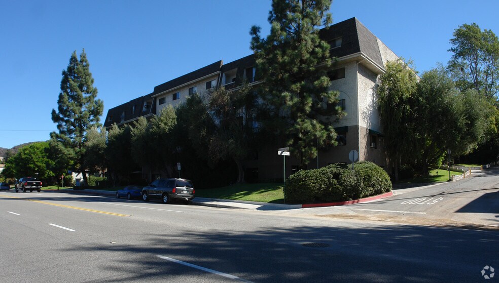 More Photos Of 1636 N Verdugo Rd, Glendale Apartments For Sale