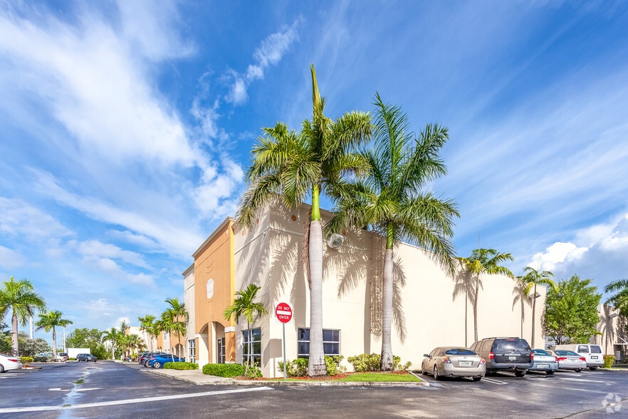 More Photos Of 11379-11399 NW 122nd St, Medley Warehouse For Sale