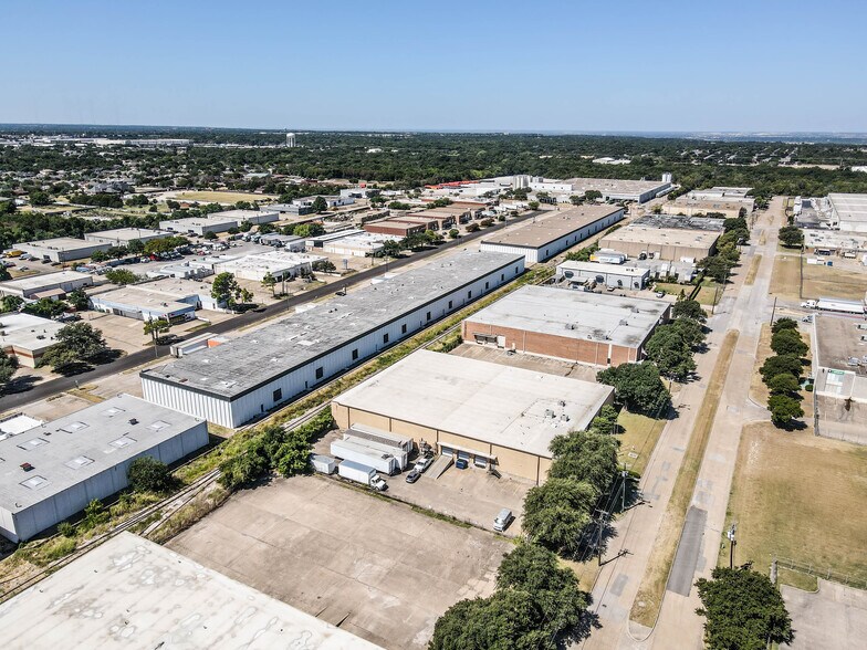 More Photos Of 4545-4585 Mint Way, Dallas Unknown For Lease