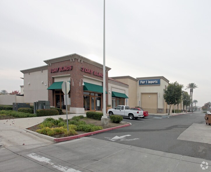 More Photos Of 4016-4022 S Mooney Blvd, Visalia Freestanding For Sale