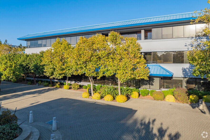 More Photos Of 100 Drakes Landing Rd, Greenbrae Unknown For Lease