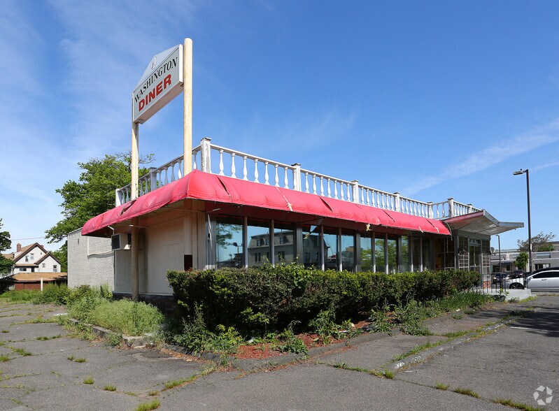 More Photos Of 175 Washington St, Hartford Restaurant For Sale