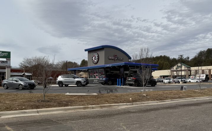 Primary Photo Of 1832 Winkler St, Wilkesboro Restaurant For Sale