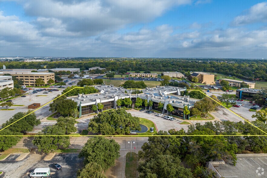 More Photos Of 2655 Villa Creek Dr, Dallas Office For Lease