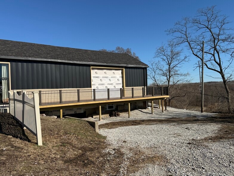 More Photos Of 502 1st St, LaSalle Storefront For Sale