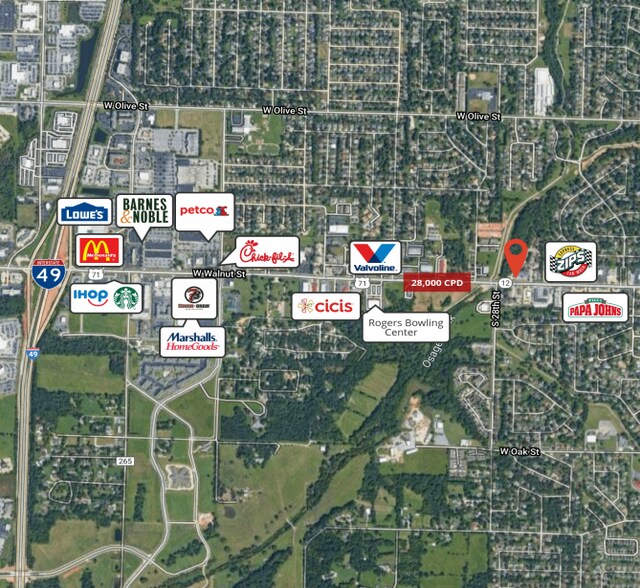 More Photos Of 9 Halsted Cir, Rogers Medical For Lease