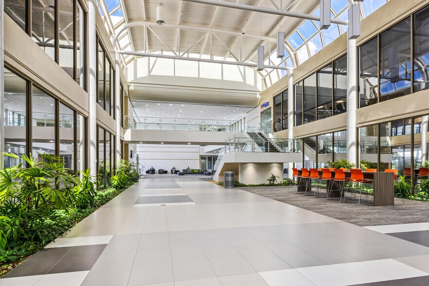 More Photos Of 901 Yamato Rd, Boca Raton Loft Creative Space For Lease