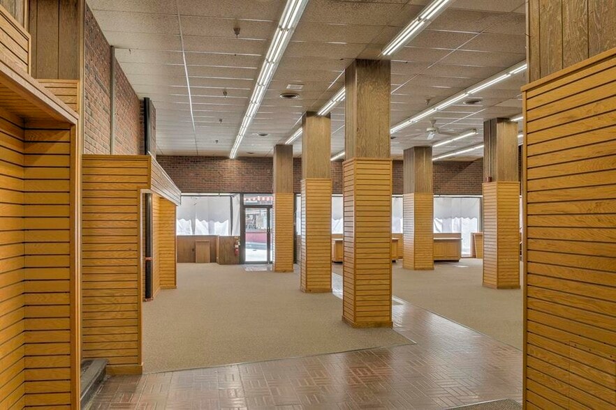 More Photos Of 68 Main St, Brattleboro Apartments For Lease